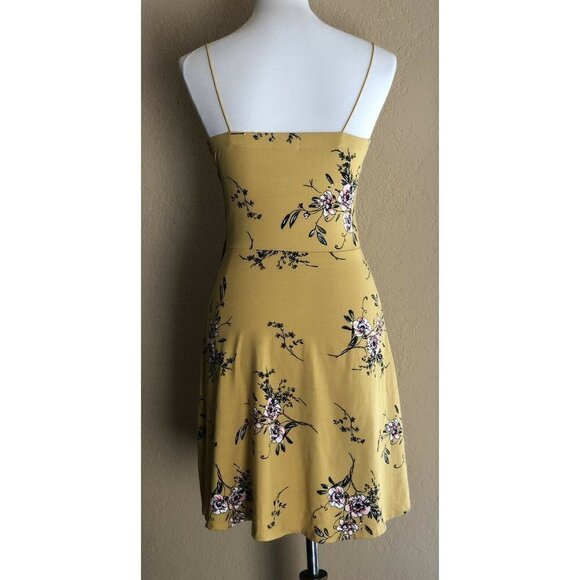 Socialite Womens Floral Mini Skater Strappy Dress Size XS NWOT - Picture 2 of 12